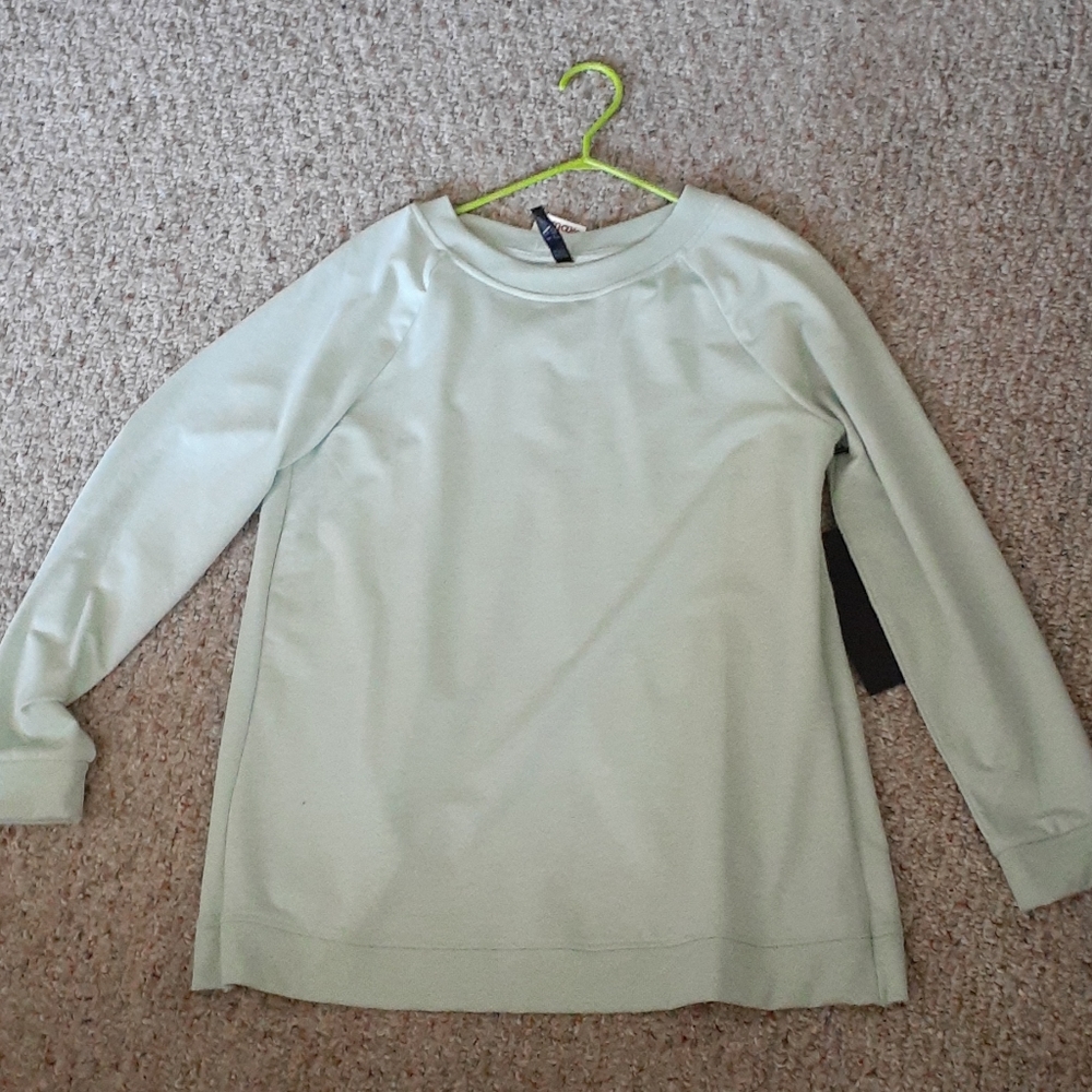 Kyodan  Sweater